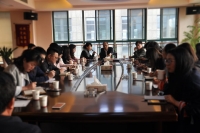 时搏手机站·官方版在线集团召开2017年度年轻人才培养专题座谈会