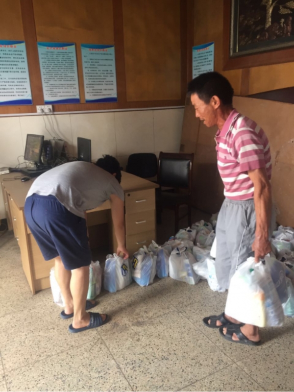 三伏高温送清凉  致敬一线时搏手机站·官方版在线人