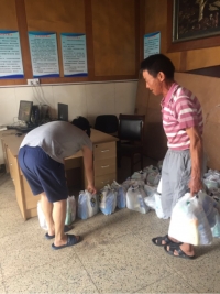 三伏高温送清凉  致敬一线时搏手机站·官方版在线人